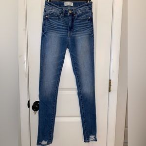 BKE Parker skinny jean size 23